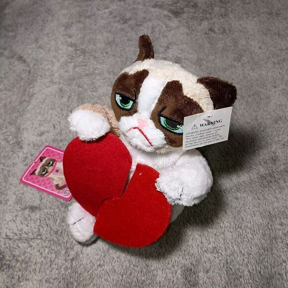Grumpy Cat Plush Stuffed Animal Toy with Broken Heart Valentine's Day 9" - Picture 4 of 16